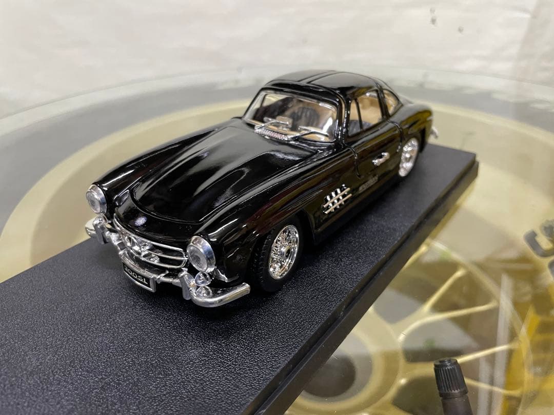 メルセデスベンツ　300SL