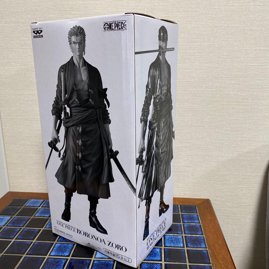 バンプレくじ　ワンピース　B賞　ロロノア・ゾロ