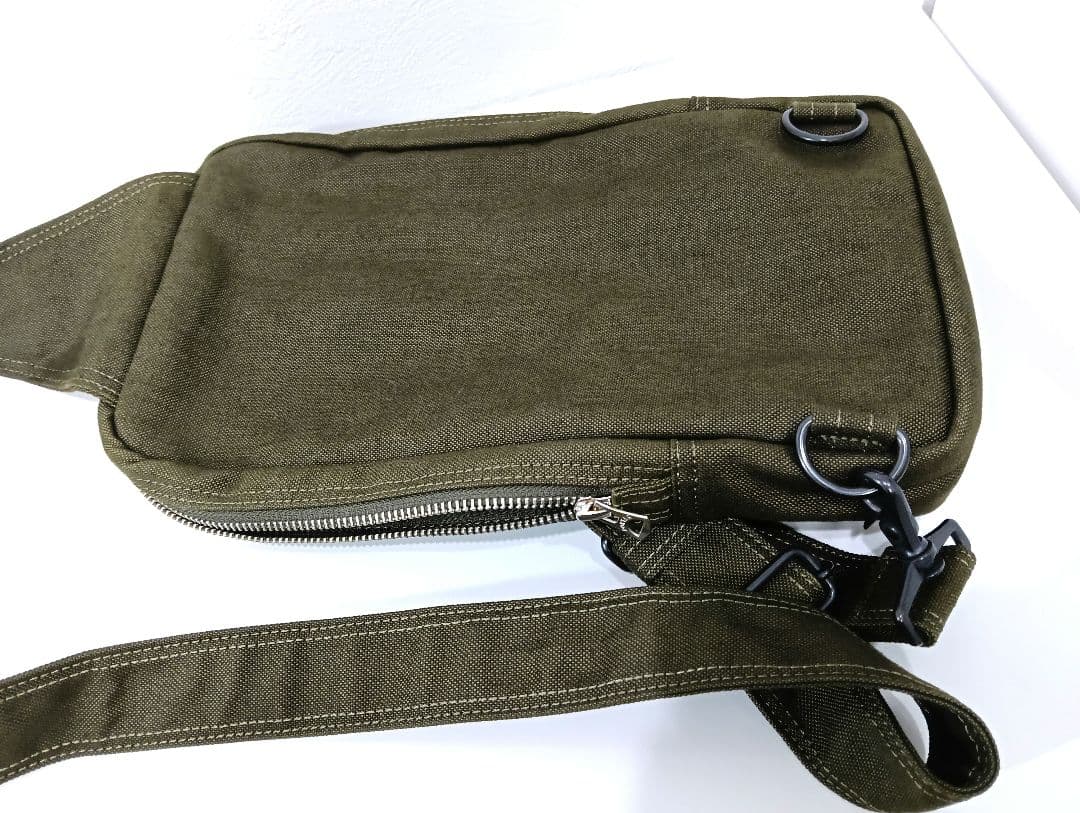 極美品】PORTER ボディバッグ オリーブ