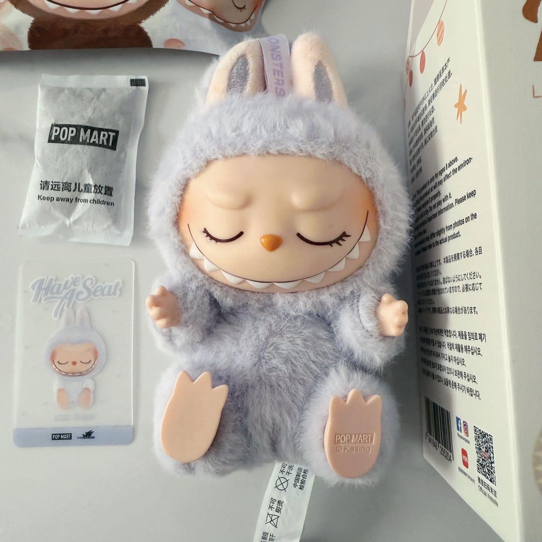 正規品】LABUBU ラブブ Have A Seat ハブアシート ZIZI - メルカリ