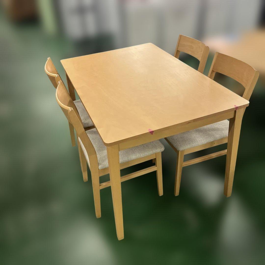 NITORI ニトリ 木製ダイニングテーブルと椅子4脚セット - メルカリ