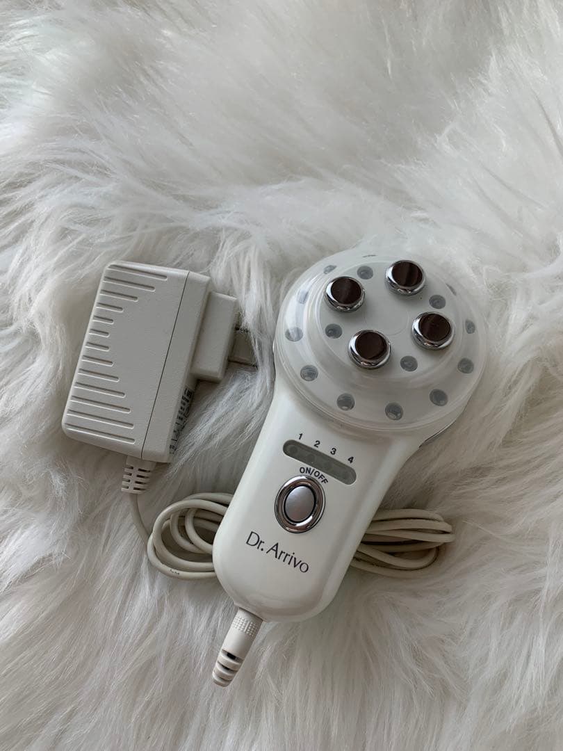 Dr.Arrivo ドクターアリーヴォ　美顔器 日本製 Dr. Arrivo ドクターアリーヴォ 初期モデル 美顔器 日本製 - メルカリ