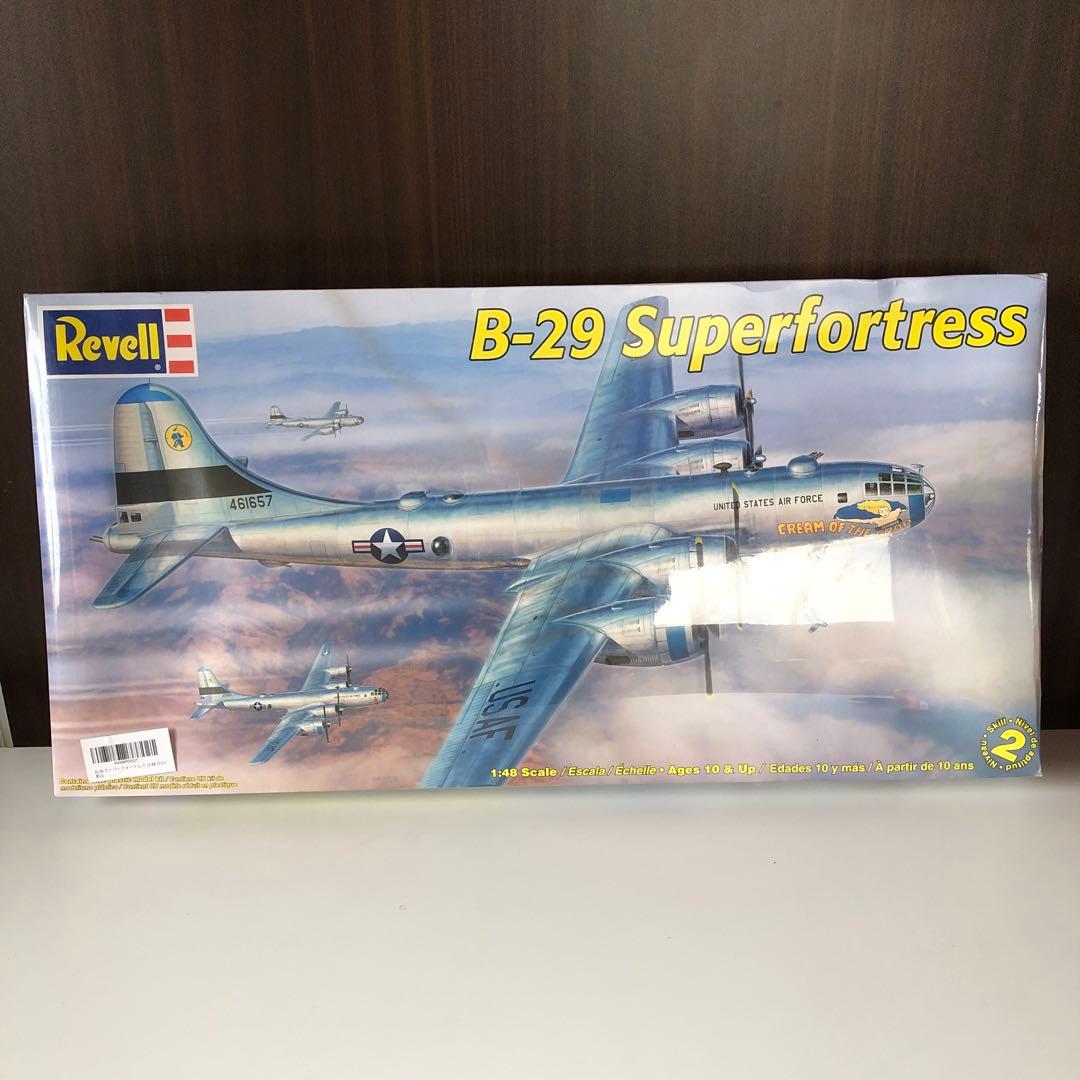 アメリカレベル B-29 スーパーフォートレス 1/48 5711 プラモデル