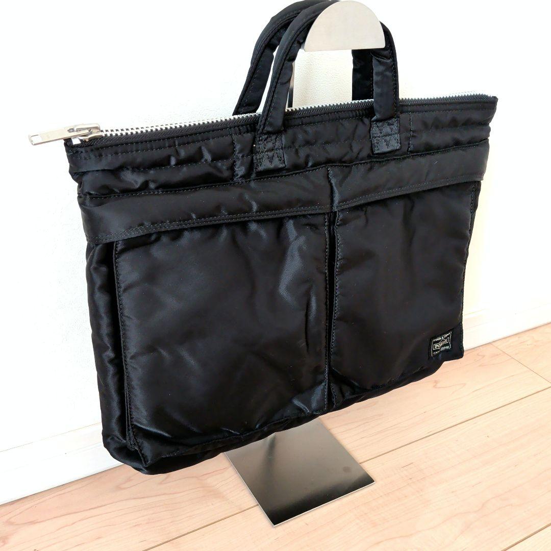 PORTER タンカー ブラック ブリーフケース ヘルメットバッグ トートバッグ TANKER(タンカー) 2WAY HELMETBAG | 吉田カバンホームページ | YOSHIDA