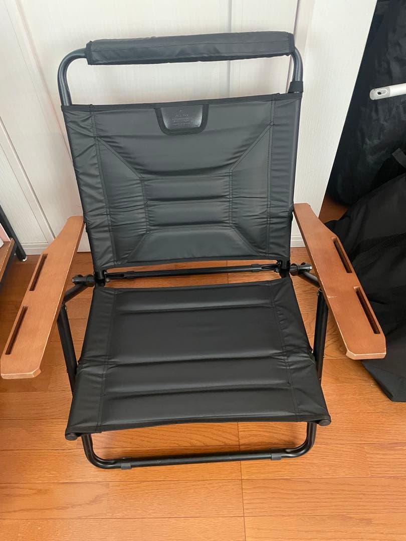 アッソブ ローバーチェア 折りたたみアウトドアチェア 黒 最新情報 | フィールドセブン | アウトドアライフスタイル専門店