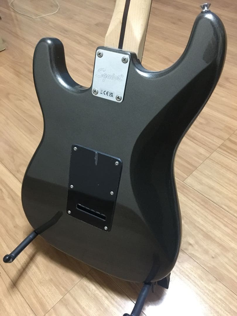 バ*ス様 SQUIER by FENDER STRATOCASTER Affin
