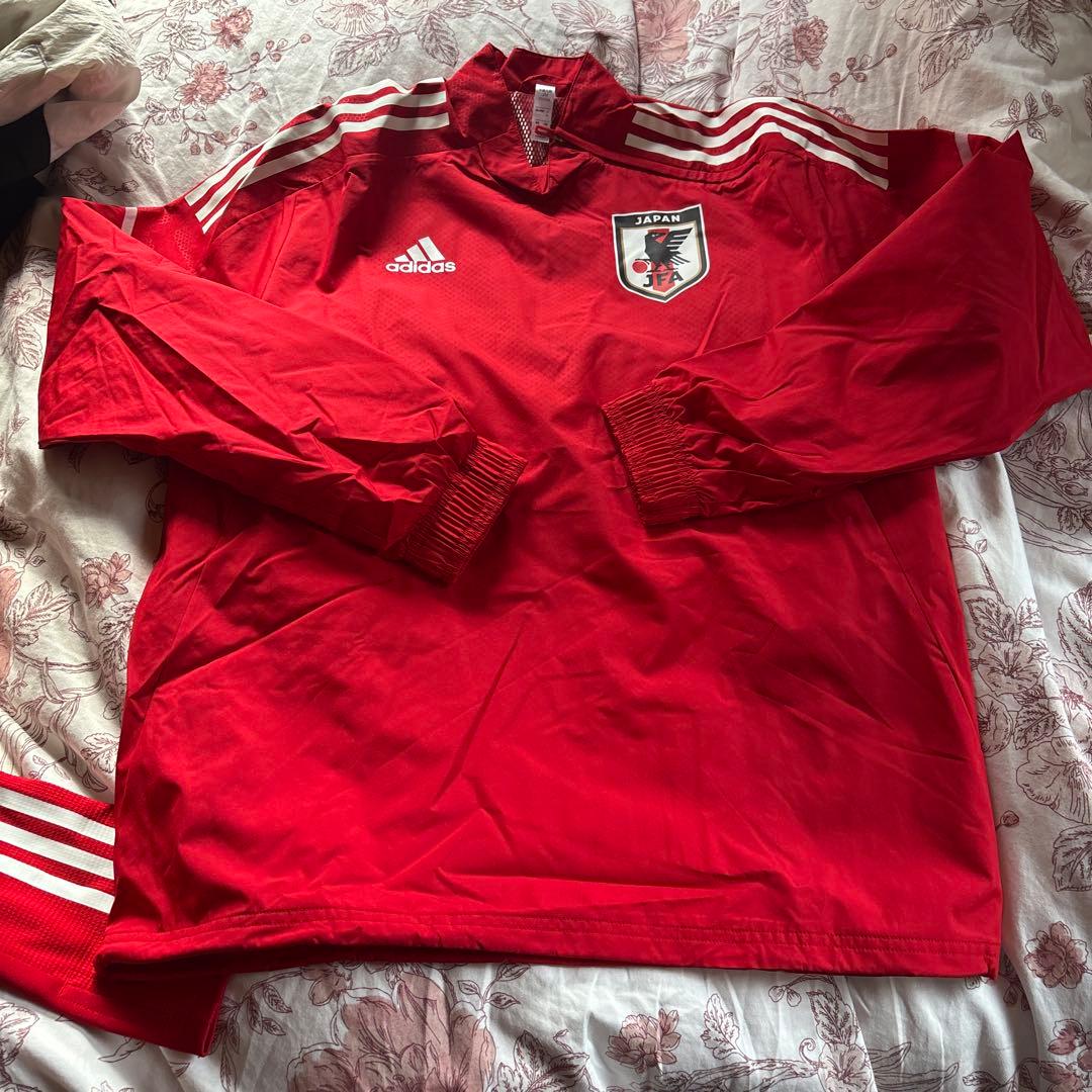 アンブロ×SWEET SKTBS ベンチウォーマージャケットの通販はau PAY