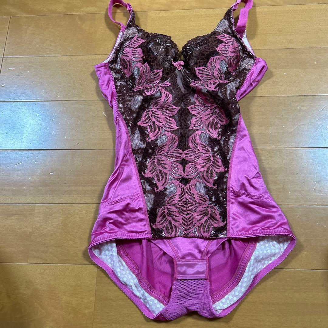 補正下着マルコ ボディースーツ B65S カリーユピンク - メルカリ