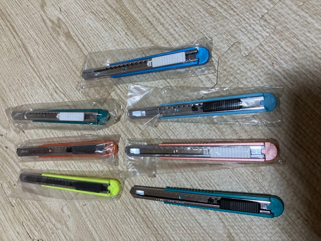 オルファ　小刃ショート　非売品 特専黒刃（小）10枚入｜オルファ株式会社 【公式サイト】