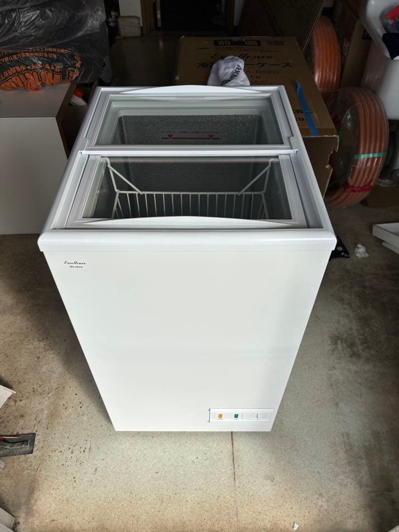 Excellence 冷凍庫 MS-062G 72L ホワイト 三つ星貿易 MS-062G | 冷凍庫 | 住の森