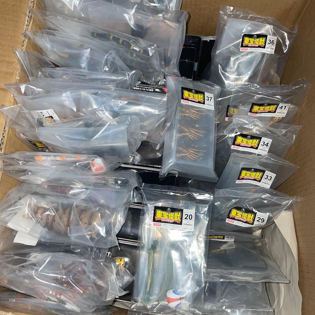 東宝怪獣コレクション　第1号〜第41号　未開封　まとめ売り