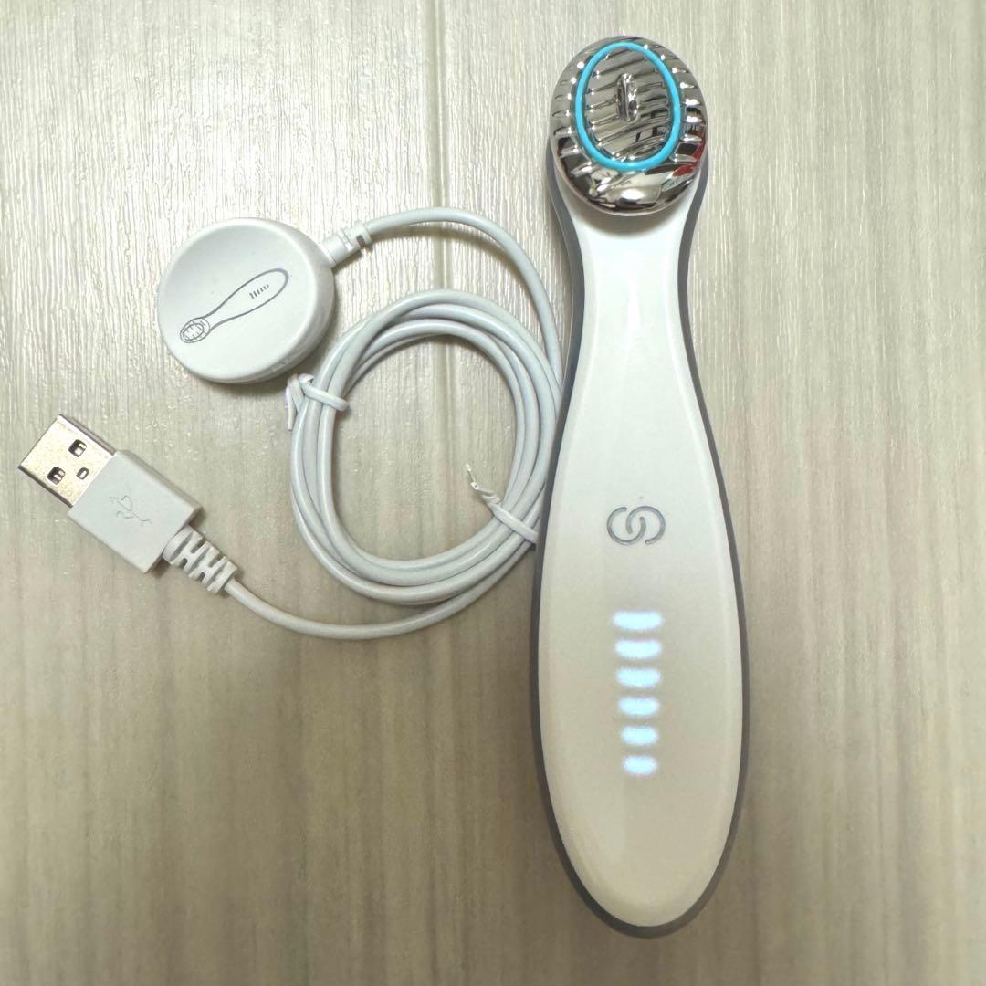 ニュースキン ブースト 本体 充電器