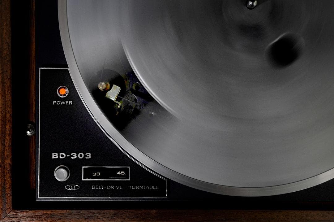 【来る4月計画の福岡分移転のため処分価格】CEC BL-303 プレーヤー♪