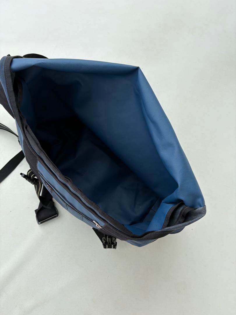 アクセサリー -CHROME- REFLECT MESSENGER BAG