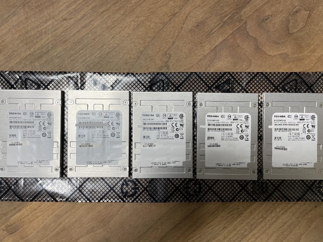 PX02SMF040 Toshiba製 400GB SSD x5枚