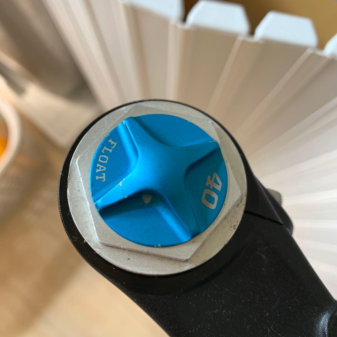 FOX40 27.5 DH ダウンヒルフォーク エアーサスペンション - メルカリ