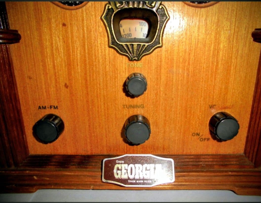 値引交渉OK‼️動作確認済ジョージア アンティーク調ラジオ非売品