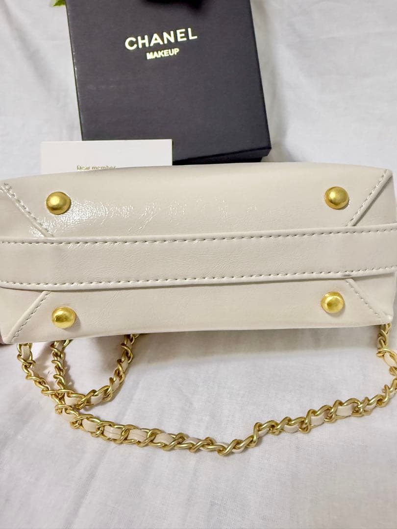 T*】様 CHANEL シャネル ノベルティ レザー ハンドバッグ チェーンショ