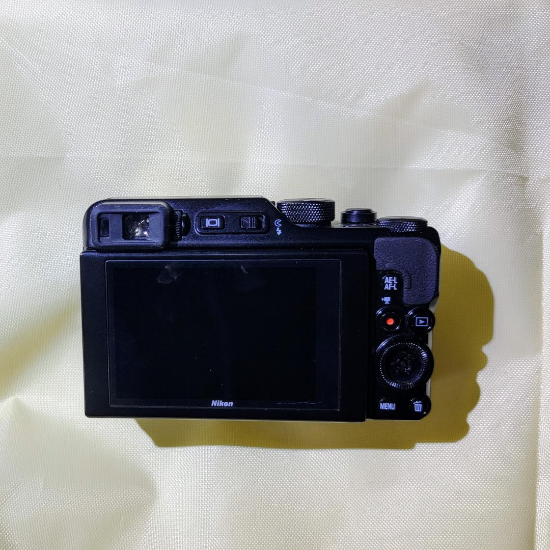 Nikon COOLPIX A1000 ジャンク品 修理できる方、部品取り用 - デジタル