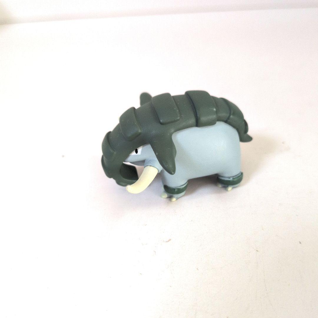 ポケモン フィギュアセット ルカリオ リザードン イシツブテ 吉野家