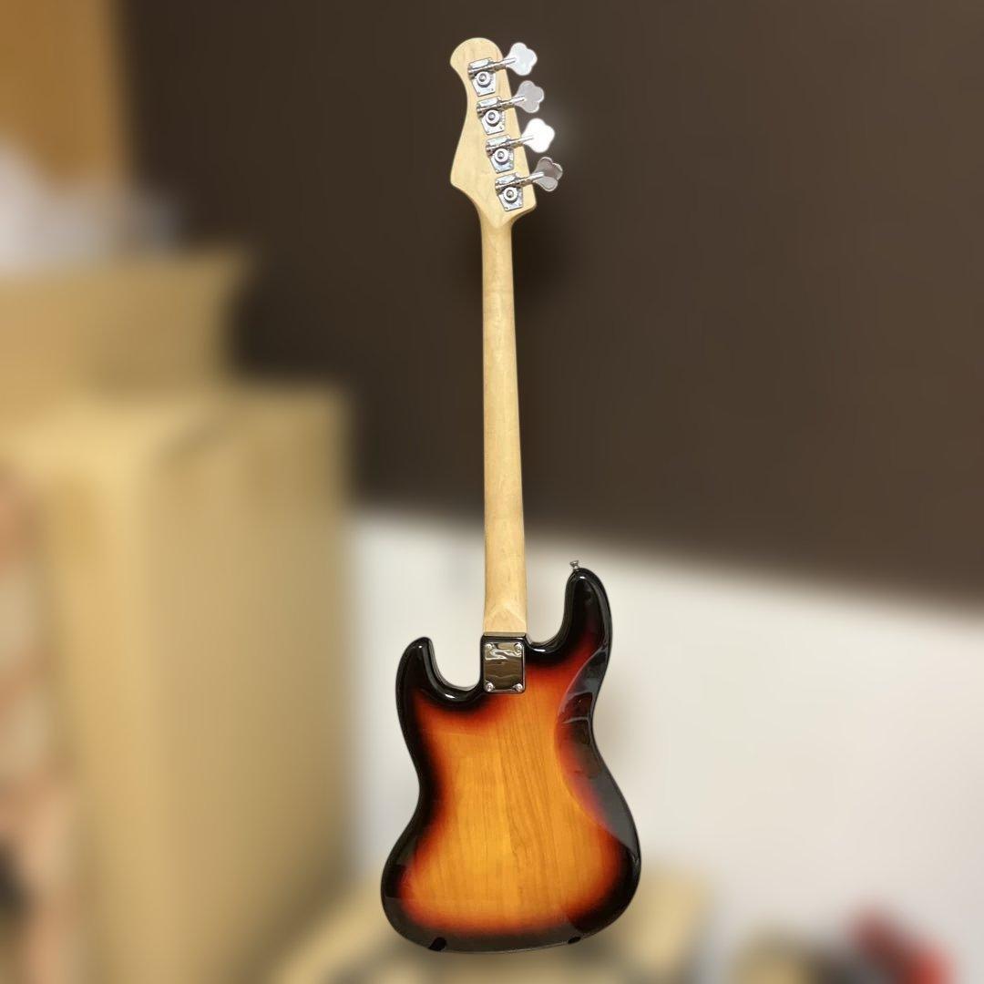 バッカス BJB-1R-FL 3TS フレットレスベース 音出ok 美中古品 Bacchus