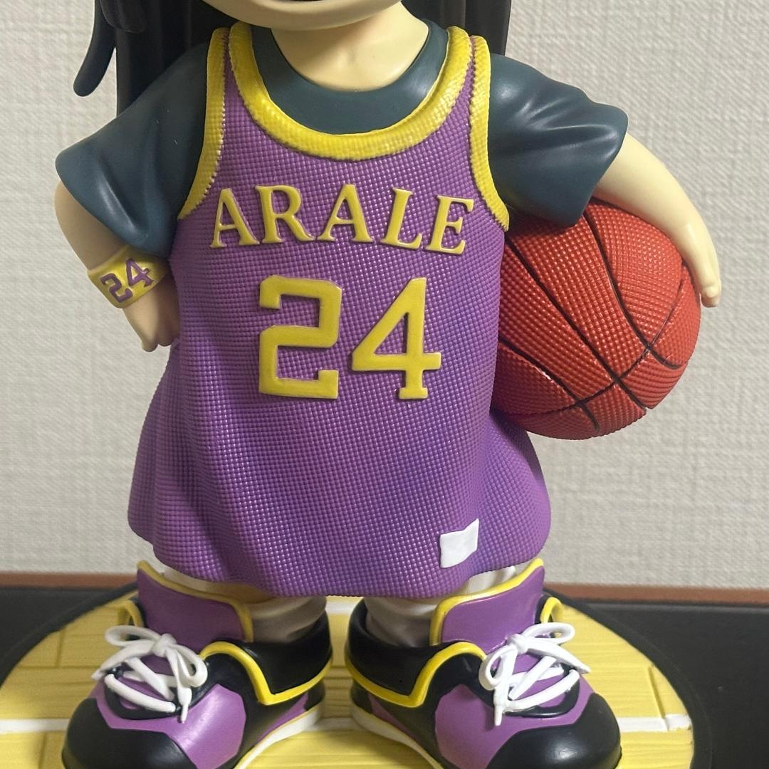 Dr.スランプ アラレちゃん バスケットボール ガレージキット