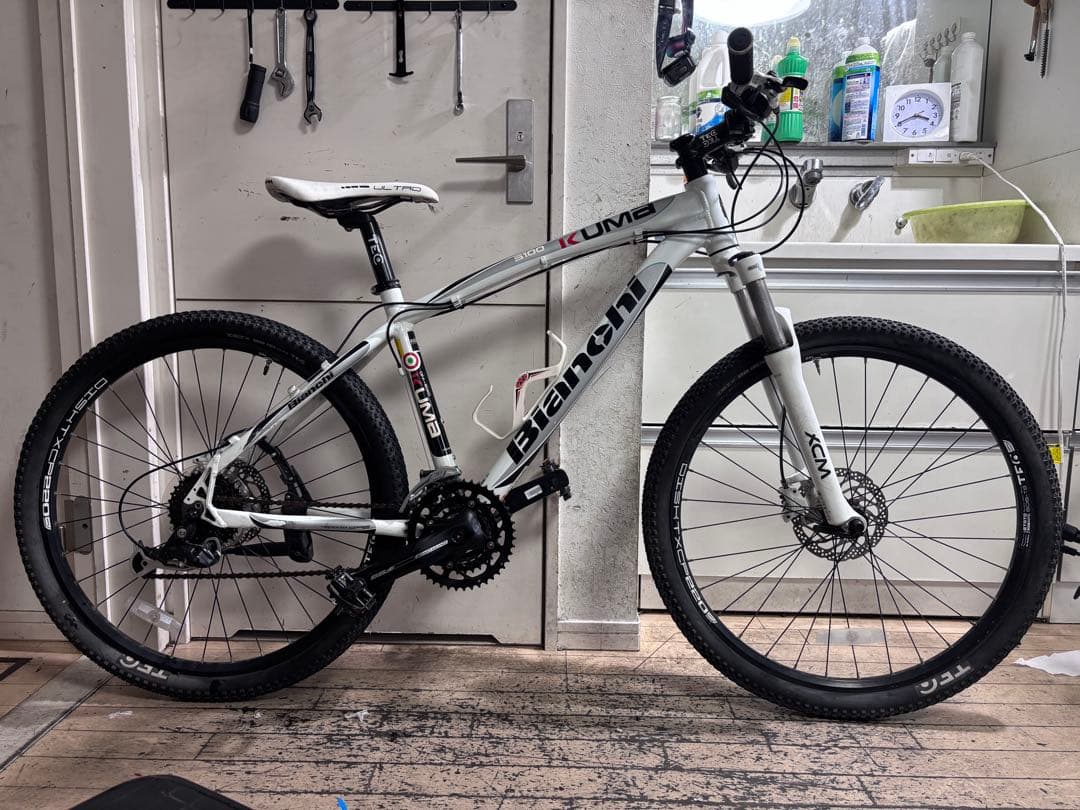 Bianchi KUMA MTB DISKビアンキマウンテンバイク Bianchi KUMA MTB DISKビアンキマウンテンバイク - メルカリ