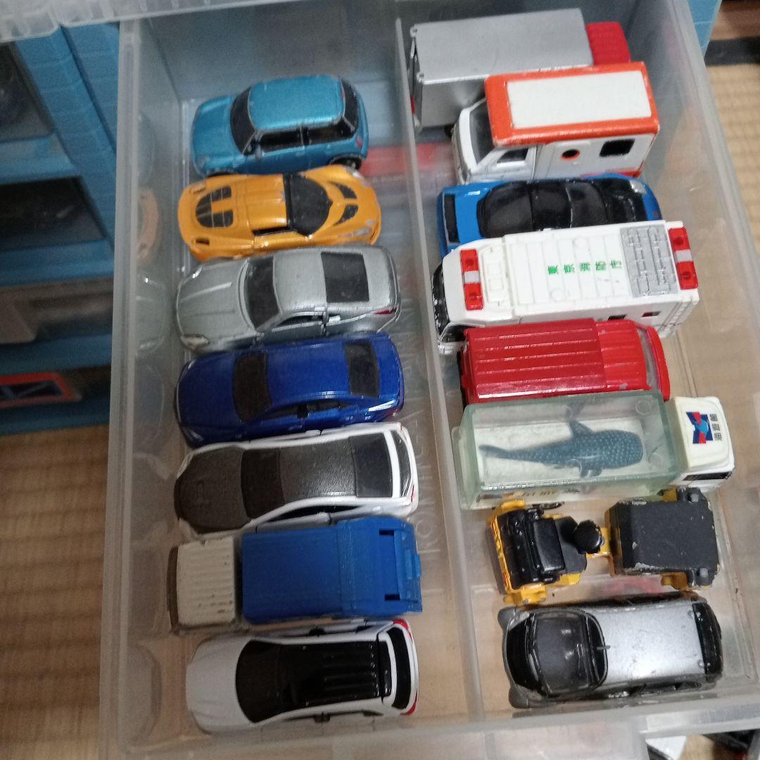 トミカ 199台まとめ売り トミカ収納駐車場