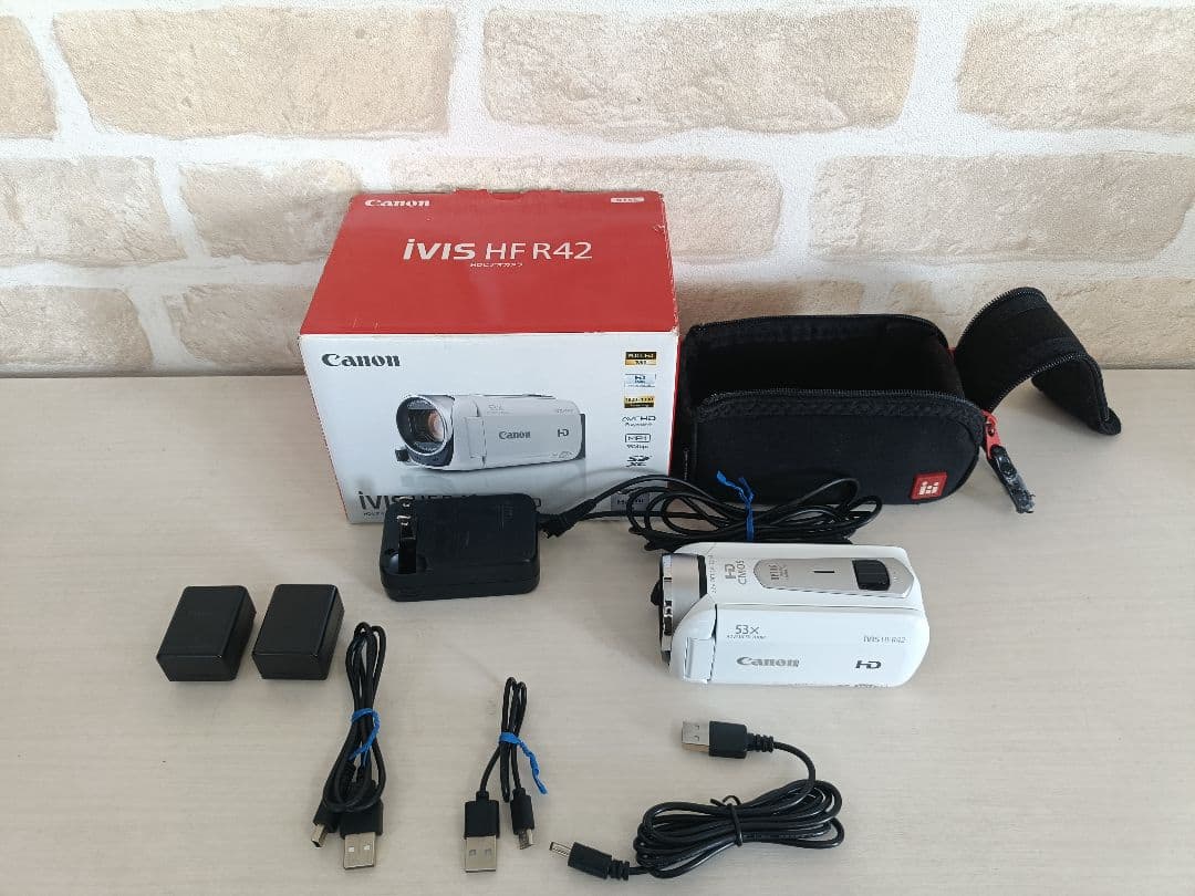 【美品♪】Canon キャノン　iVIS HF R42 ビデオカメラ　シルバー CANON iVIS HF R42 価格比較 - 価格.com