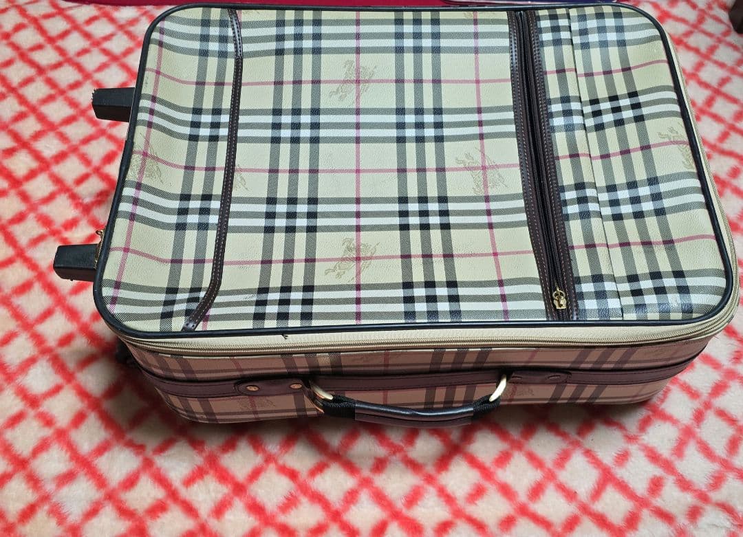 BURBERRYバーバリーチェック柄キャリーケース 中型 楽天市場】BURBERRY バーバリー スーツケース ノバチェック柄 トラベル