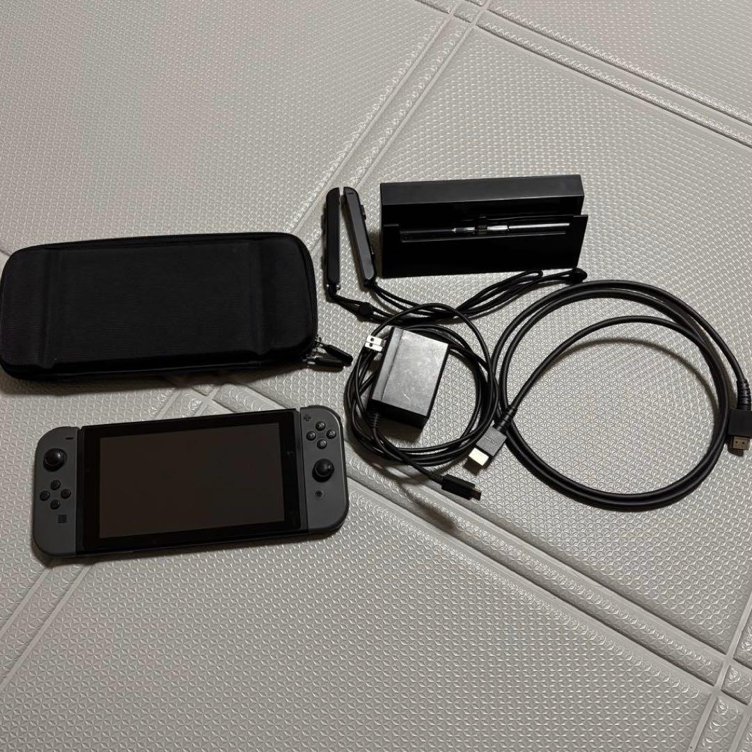 Nintendo Switch ニンテンドースイッチ　本体　ブラック Amazon.co.jp: Nintendo Switch (ニンテンドースイッチ) 本体 【Joy