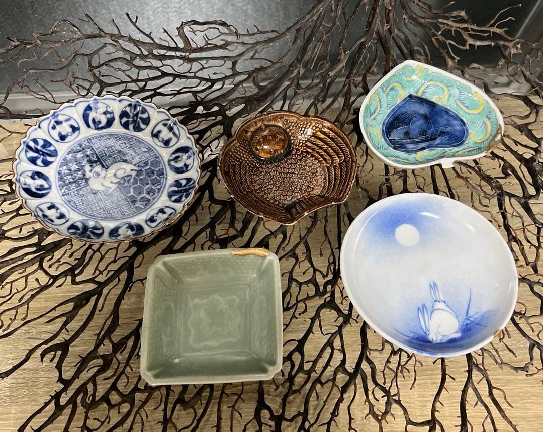 骨董　古伊万里　古瀬戸　大聖寺伊万里　印判手　青磁　豆皿５種　バラ売り不可 骨董 古伊万里 古瀬戸 大聖寺伊万里 印判手 青磁 豆皿5種 バラ売り