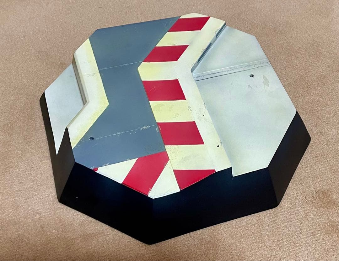 【限定1000体】サイドショウ クイーン・エイリアン ジオラマ