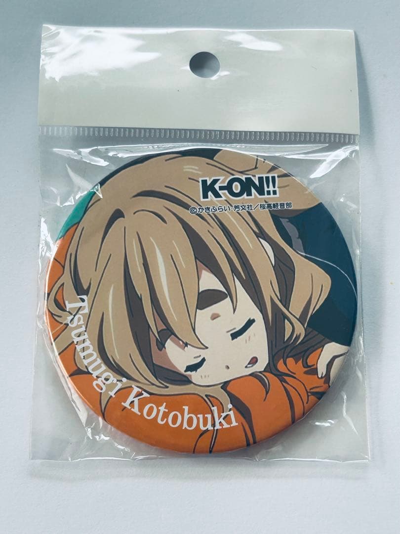 d*7様 けいおん! 琴吹紬 ムギちゃん 限定デカバッチ 缶バッジ ④