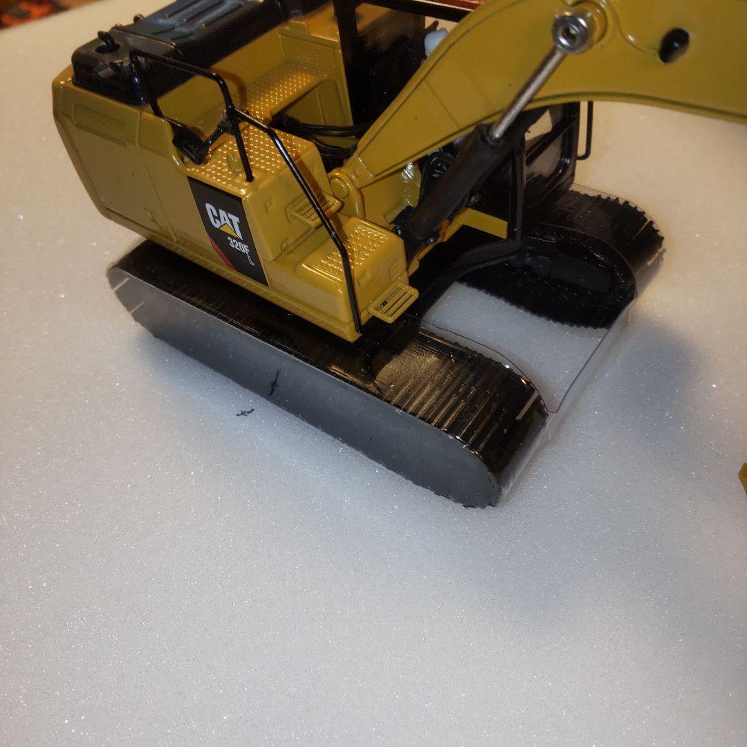 キャタピラー建機 CAT 320F L スケルトンバケット1/50