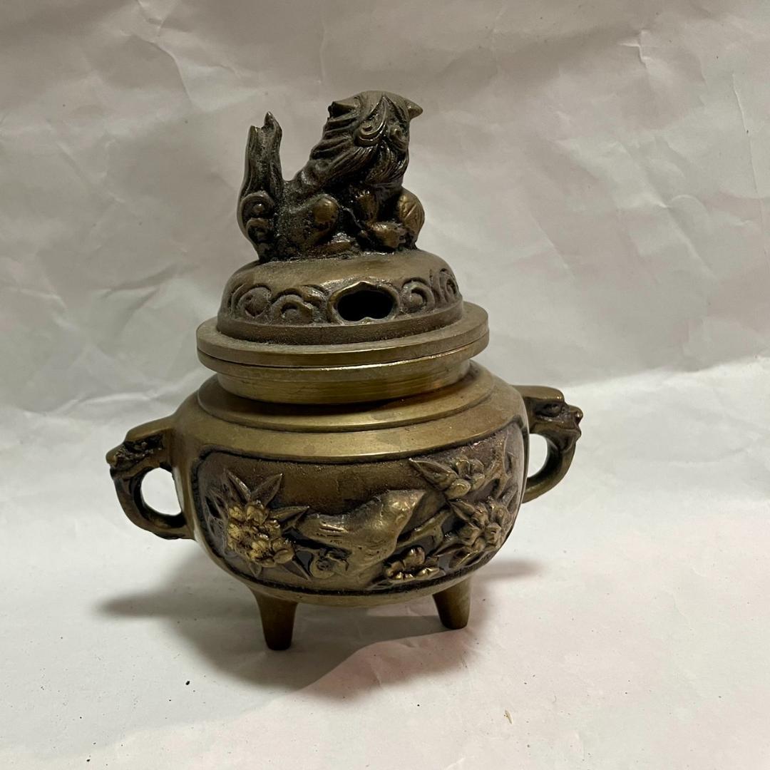 香炉 銅製 三足 鳥花鳥文 仏具 茶道具 置物 アンティーク 獅子蓋 骨董