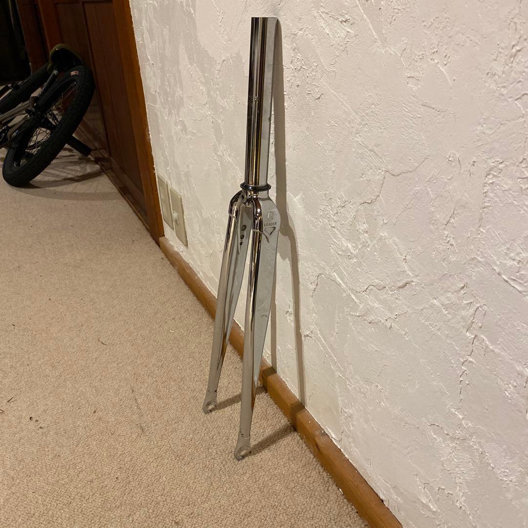 【希少】700c クロモリ ストレートフォークwbase ピストリーダーバイク 希少】700c クロモリ ストレートフォークwbase ピストリーダーバイク