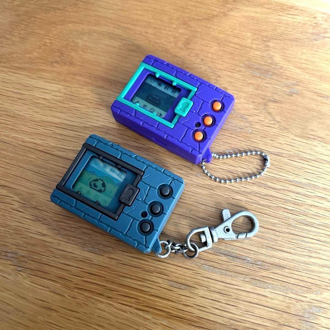 初代デジモンデジタルモンスター本体 Ver.1＋Ver.3 - メルカリ