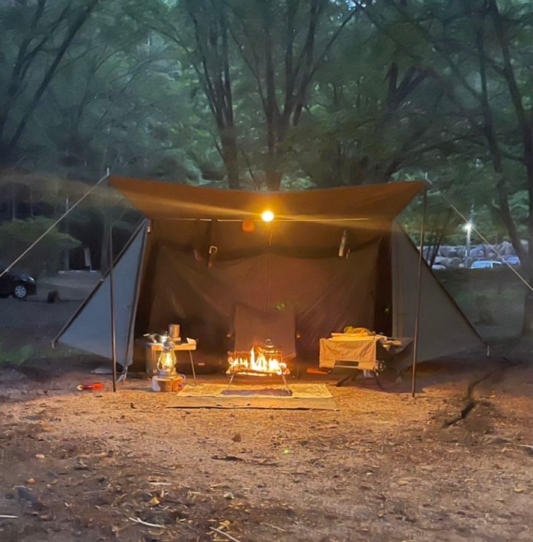 取説付き《バンドックソロベース仕様》二股フレーム＋棟ポール　らくらく設営快適空間