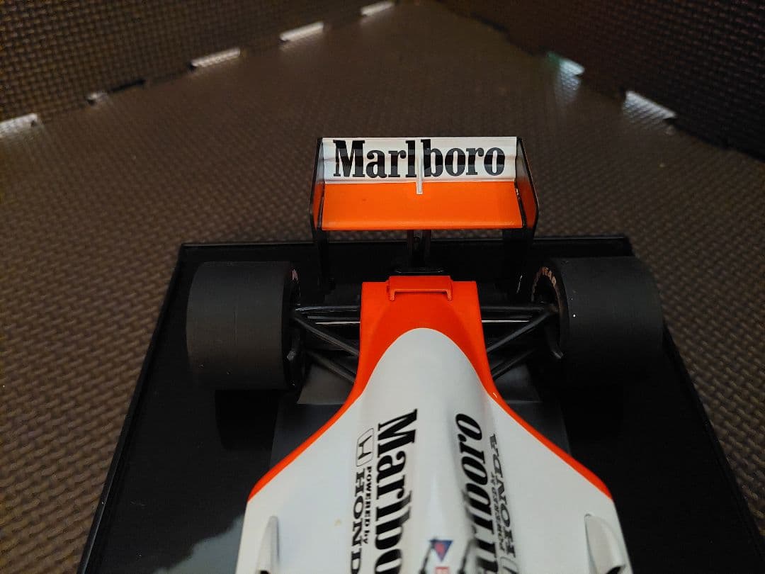 1/18 ＃11 マクラーレンMP4/4 アラン・プロスト Marlbolo - メルカリ