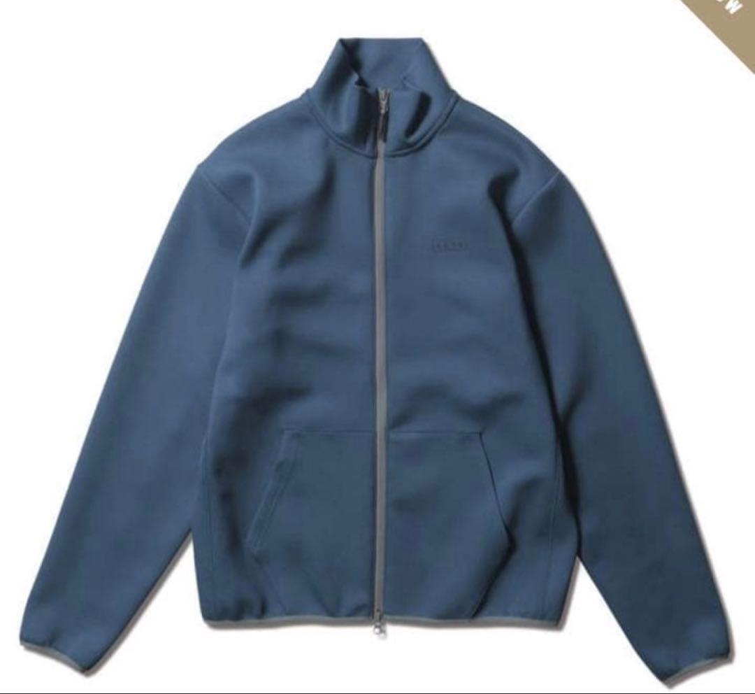 美品 アクター aktr ウォームエアテックセットアップ - メルカリ