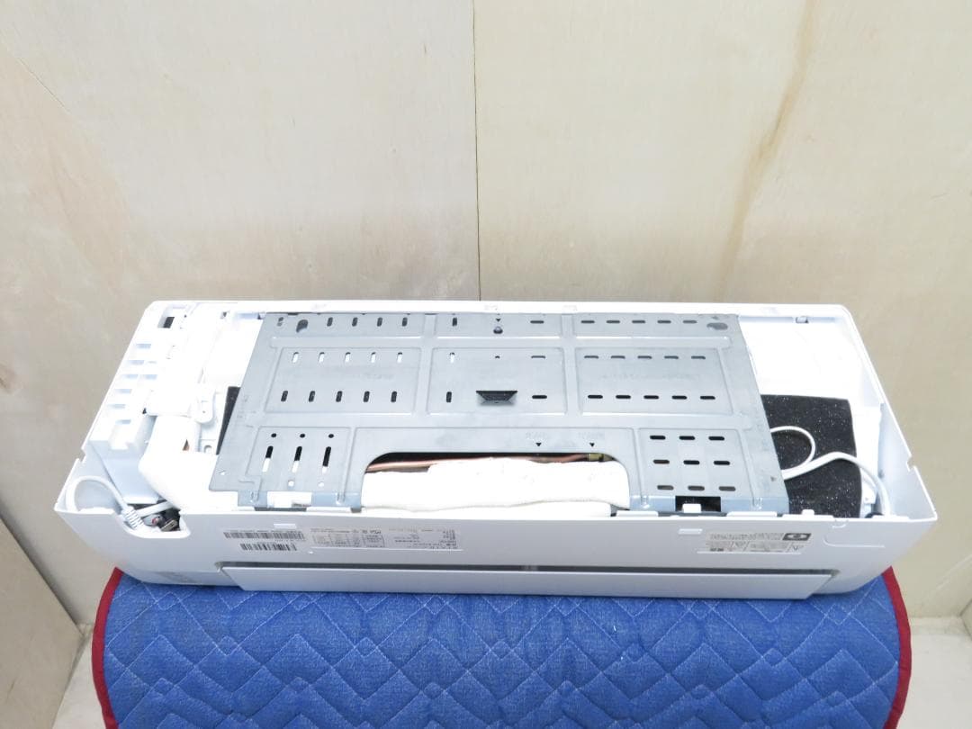 ヤマダ電機 2023年製 ルームエアコン 2.2kW ～9畳 主に6畳