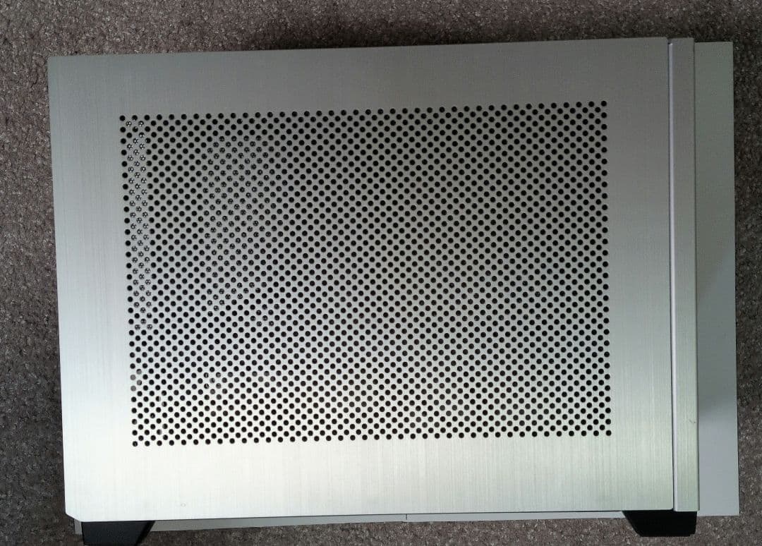 NCASE M1 Ver6.1 ミニ ITXアルミケース シルバー中古品 NCASE M1 Ver6 1 MINI ITXアルミケース シルバーの中古品｜Yahoo