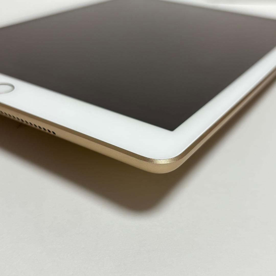 M*様 Apple iPad◆第5世代Wi-Fi+Cellular 128GB/