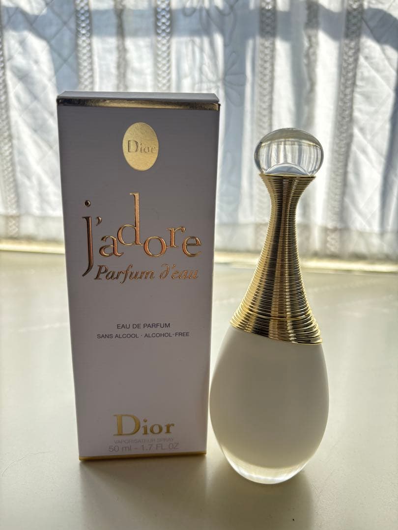 Dior j'adore Eau de Parfum 50ml - メルカリ
