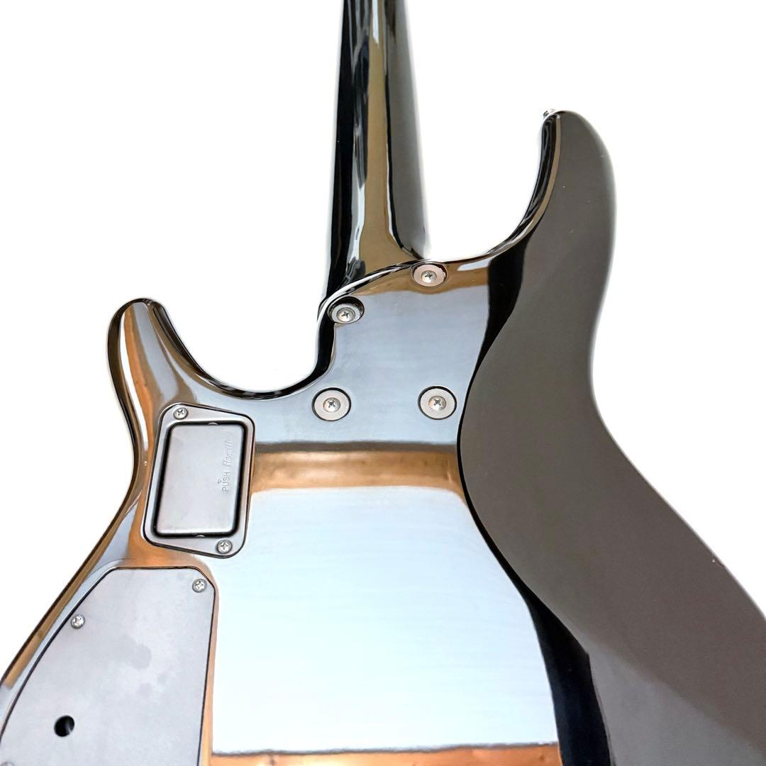 希少】HEARTFIELD DR-5 カスタム 5弦ベース フレットレス仕様 - メルカリ