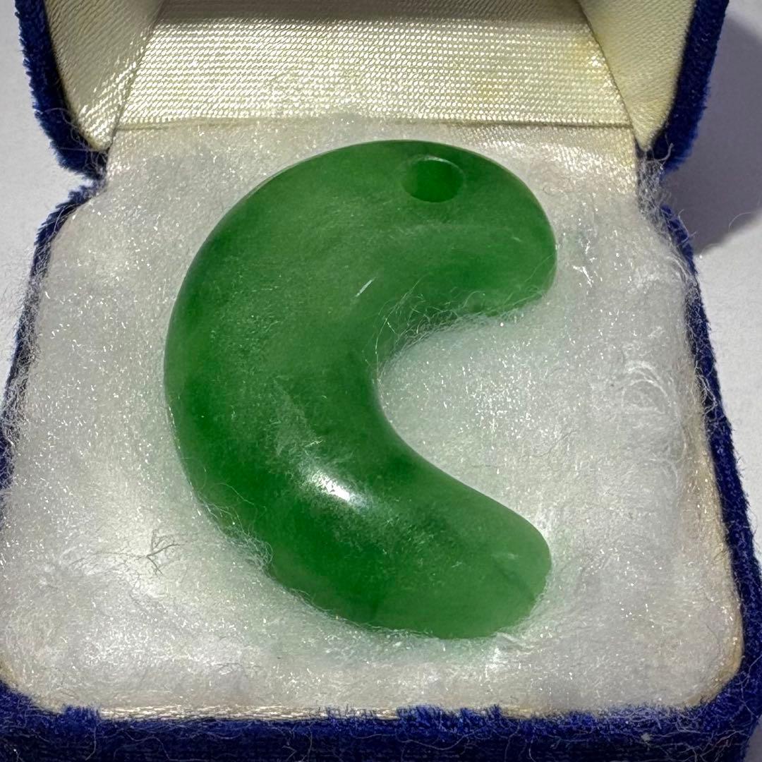 古墳期 出土品 糸魚川 翡翠 琅かん ロウカン 勾玉 - メルカリ