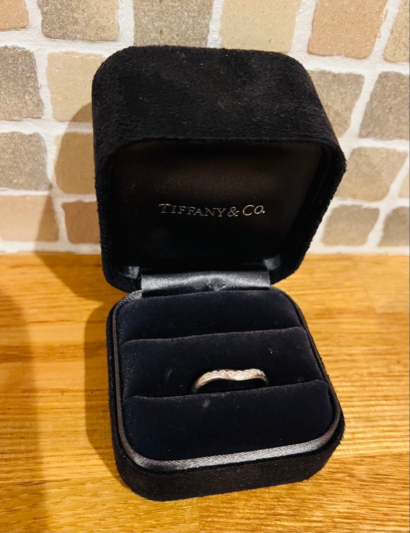 ティファニーカーブドバンドリング　ダイヤ9P 12.5 号 Elsa Peretti Tiffany&Co. ティファニー カーブドバンドリング 指輪