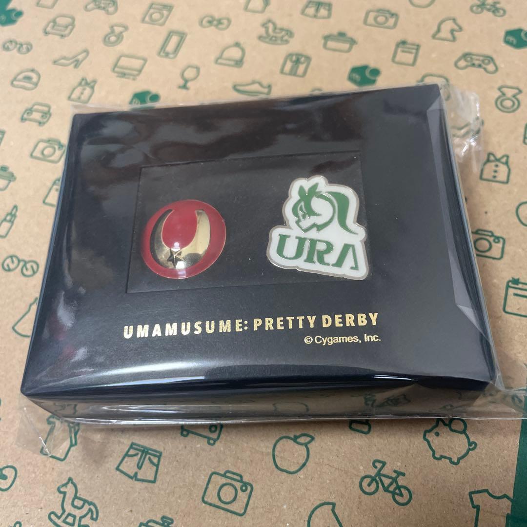 ウマ娘 公式 ピンバッジセット トレーナーVer. - メルカリ