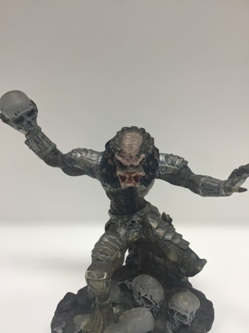 【OY】プレデター フィギュア スカル付き 約30cm